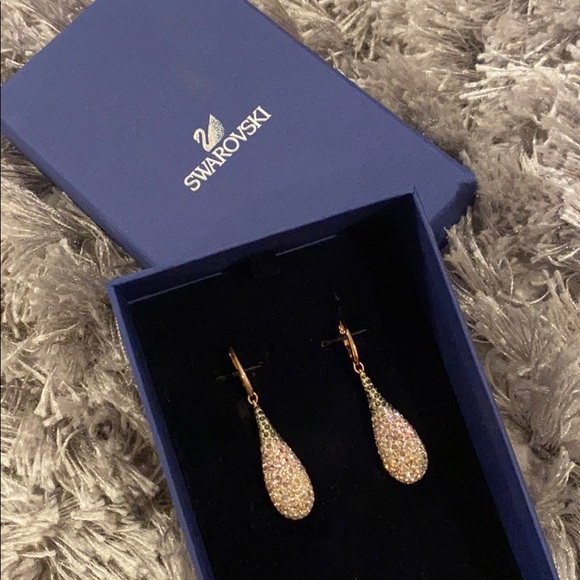 Swarovski Jewelry - BNWB Swarovski Rose Gold Ombré Earrings